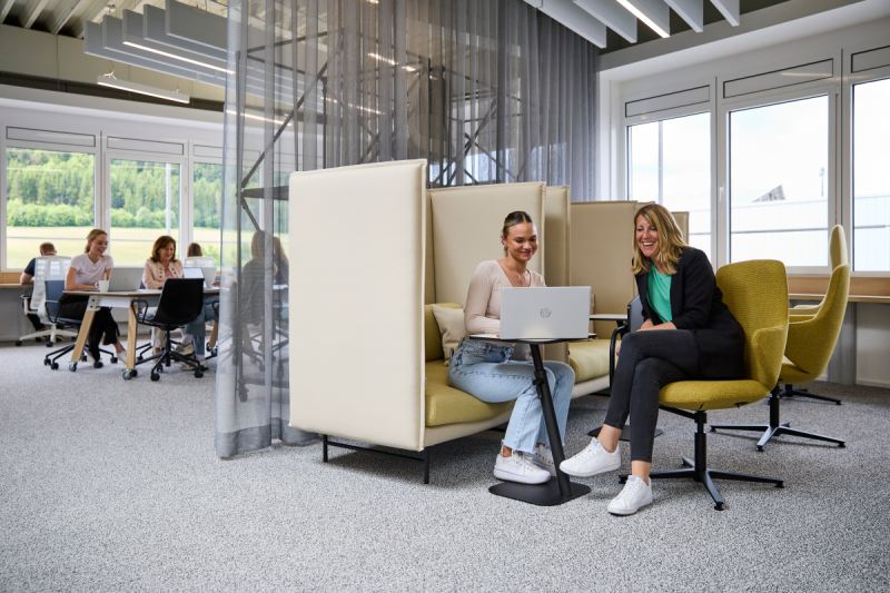 Experte für zukunftsweisende Sitz- und Raumlösungen